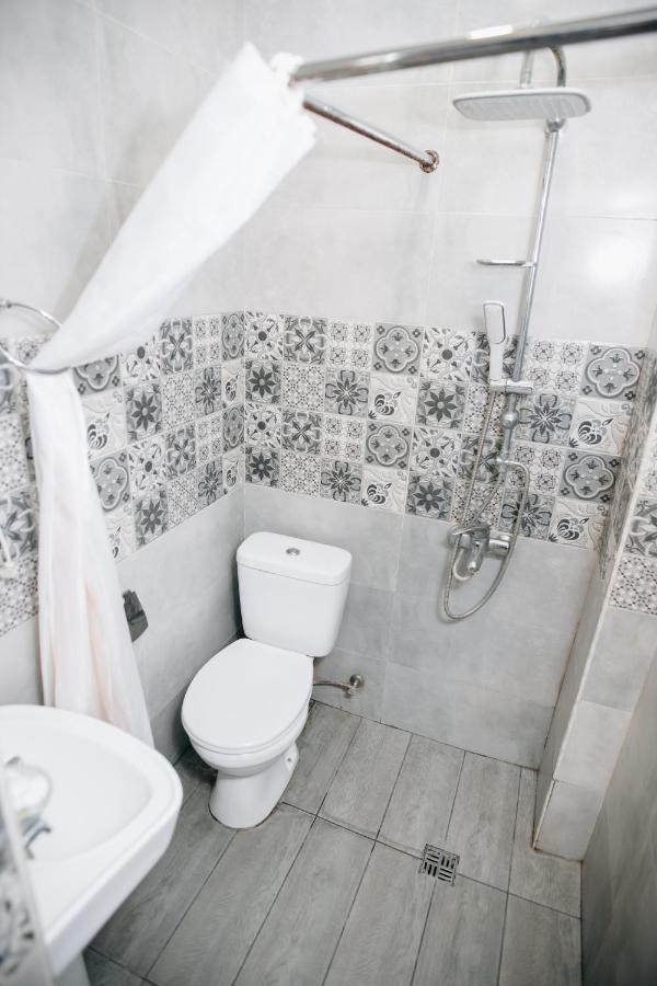 Nuryan Hotel יירבאן מראה חיצוני תמונה